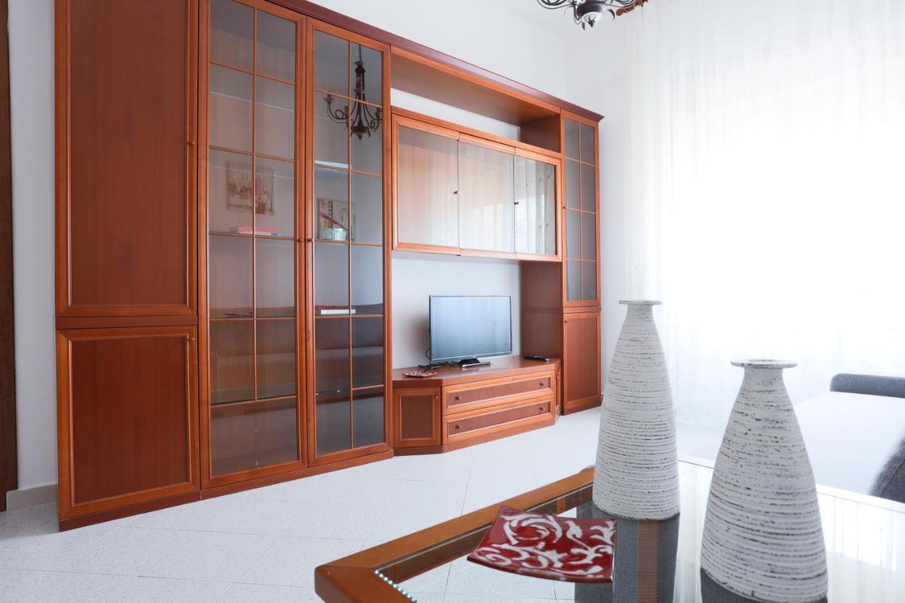 Bright Apartment Near The Sea With Parking Salerno Esterno foto