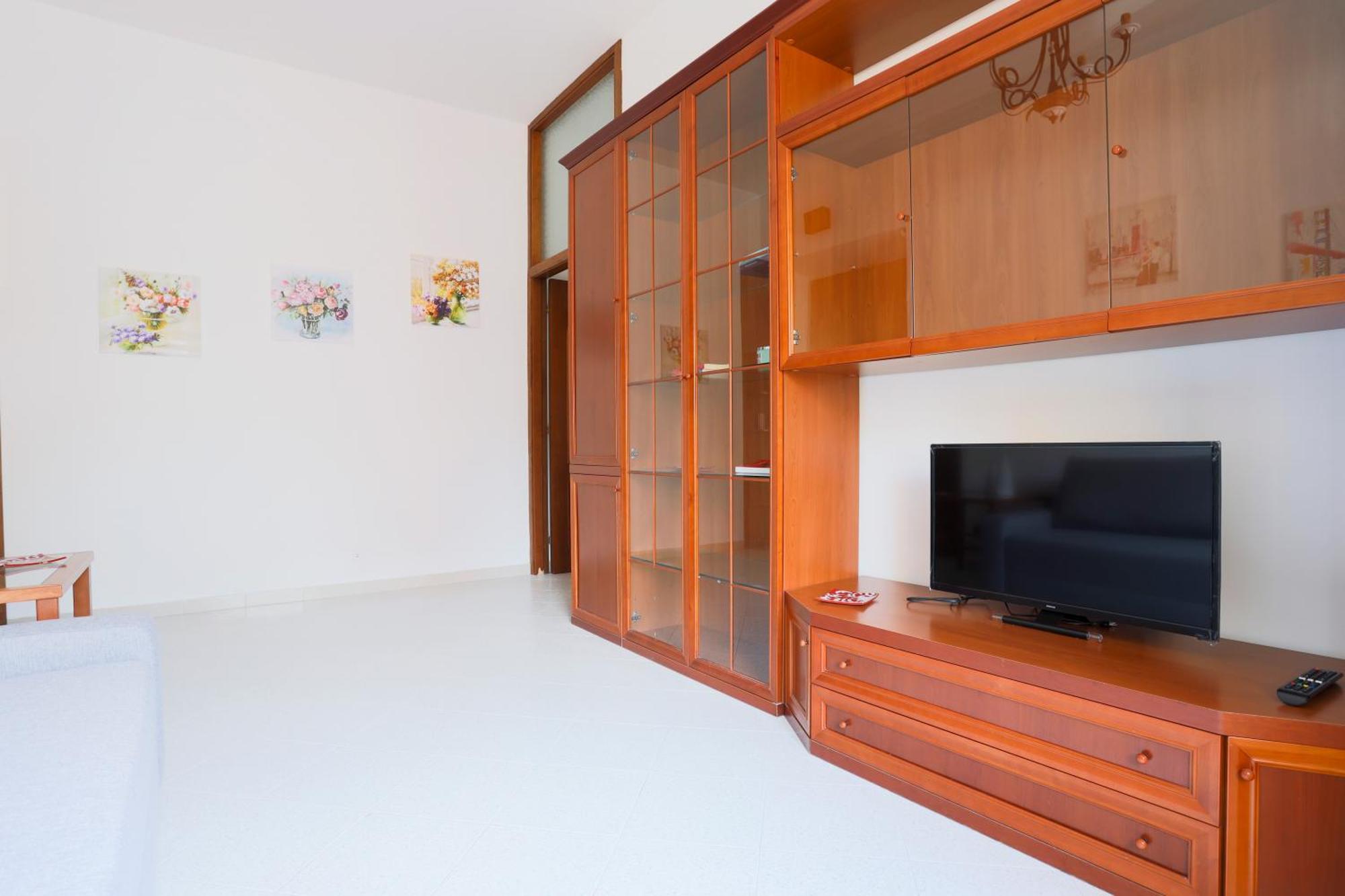 Bright Apartment Near The Sea With Parking Salerno Esterno foto