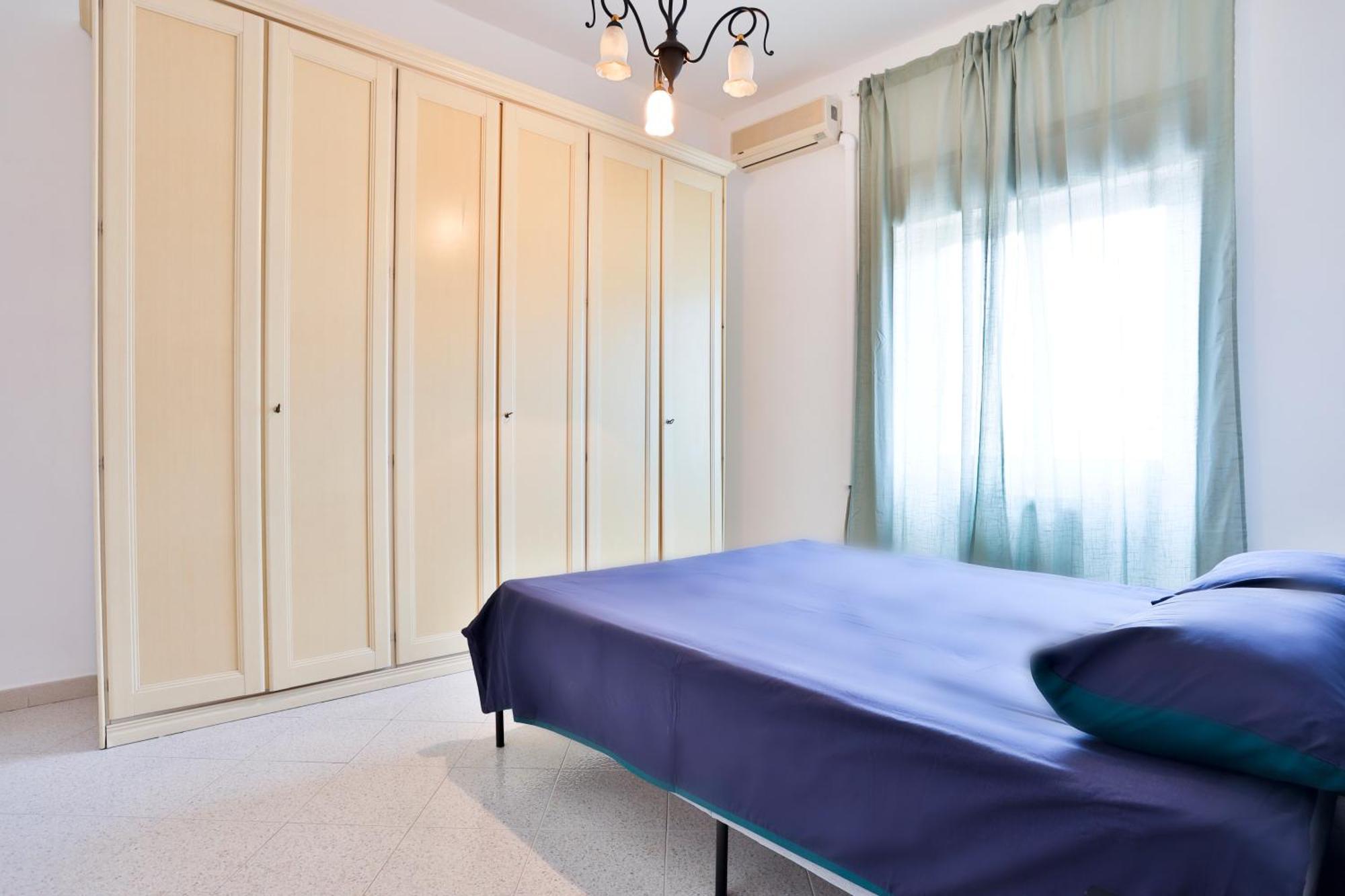 Bright Apartment Near The Sea With Parking Salerno Esterno foto