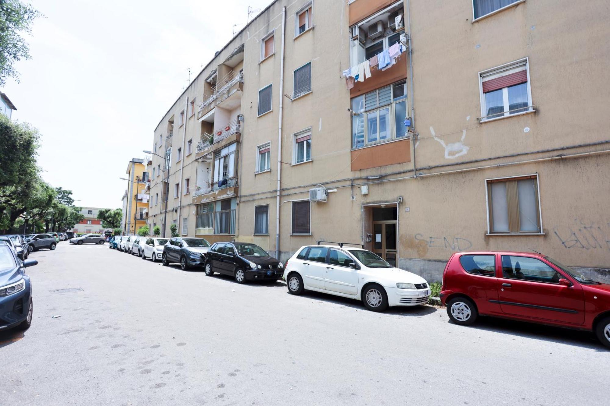 Bright Apartment Near The Sea With Parking Salerno Esterno foto